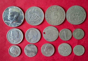 Wereld Collection of coins Lotto di 14 Monete dArgento,
