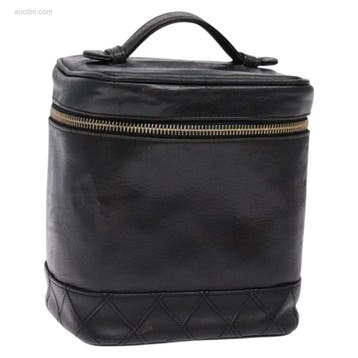 Chanel - €2400,00 - Vanity pouch Chanel Vanity..., Nieuw