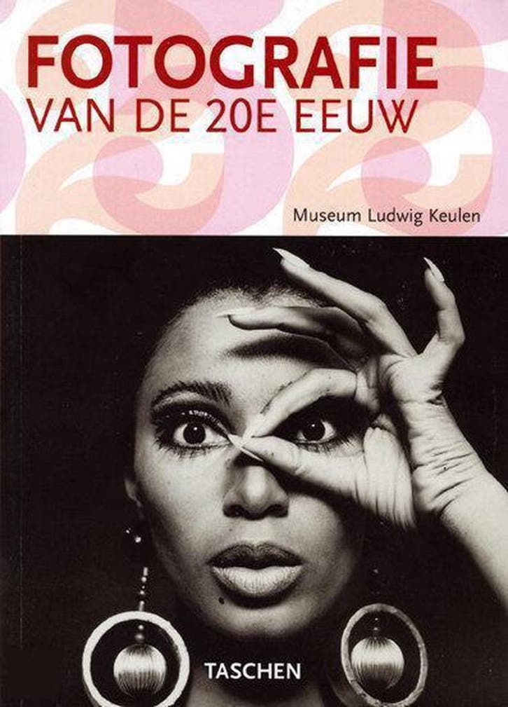 Fotografie van de 20e eeuw 9783822841310, Boeken, Kunst en Cultuur | Fotografie en Design, Gelezen, Verzenden