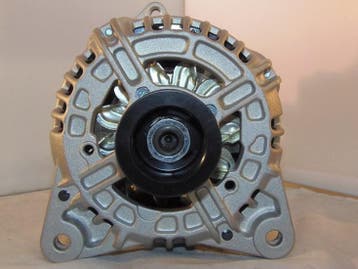 Dynamo 150A Renault Opel Nissan nieuw, Auto-onderdelen, Motor en Toebehoren, Verzenden, Nieuw