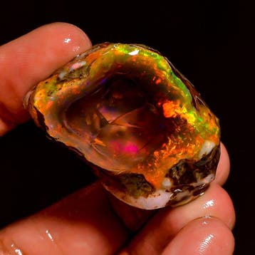 86,05 ct Natuurlijke Ethiopische vuurachtige kristalopaal