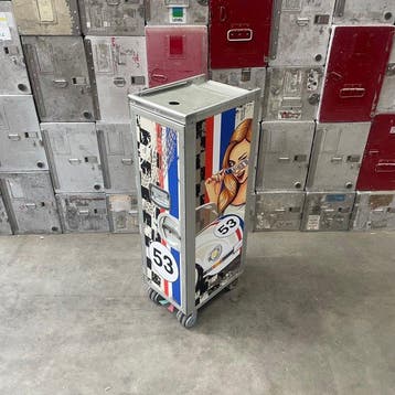 Korita - Trolleys van luchtvaartmaatschappijen - halfsize