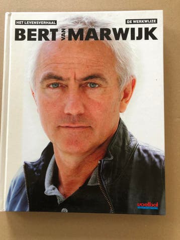 Bert van Marwijk - Het Levensverhaal / De Werkwijze - NIEUW, Ophalen of Verzenden, Zo goed als nieuw, Balsport