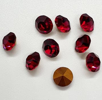 10 x Swarovski puntsteen SS24 Gold Foiled Ruby  5,2mm, Ophalen of Verzenden, Nieuw, Overige typen