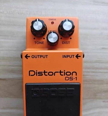Boss - Effectpedaal - Japan (Zonder minimumprijs), Nieuw