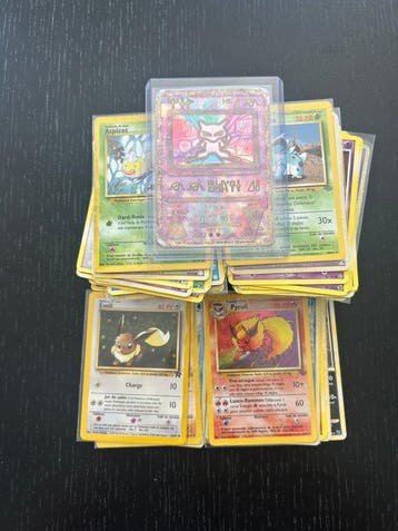 Pokémon - 250 Bulk kaarten - Mew - Various sets, Nieuw