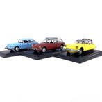 1:43 - Modelauto (3) - 3 Diecast Models of the iconic, Hobby en Vrije tijd, Modelauto's | 1:5 tot 1:12, Nieuw