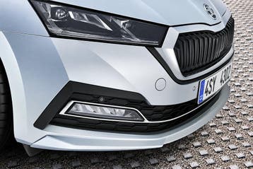 Škoda Octavia 4 (NX) spoiler - voorspoiler gegrond, Ophalen of Verzenden
