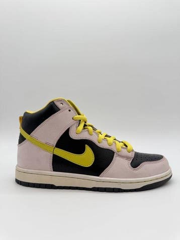 Nike - Nike SB Dunk High Miss Piggy - Sneakers - Maat: EU 42, Nieuw