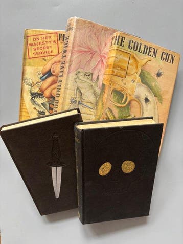 Ian Fleming - 5 x James Bond books, including Goldfinger &