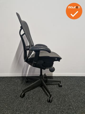 Herman Miller - Mirra 1 - Graphite /Antracietgrijs, Werkplek, Ophalen of Verzenden, Gebruikt, Stoel