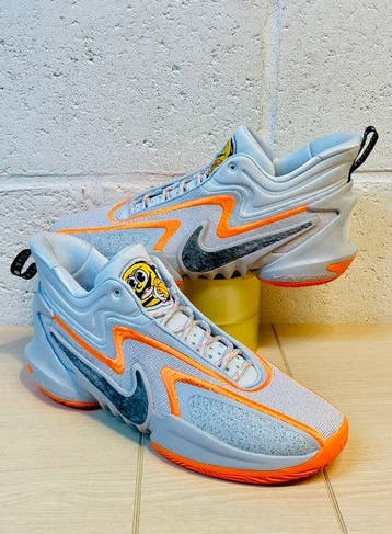 Nike - Air Cosmic BBall Orange Magma P47,5 - Sneakers -, Nieuw