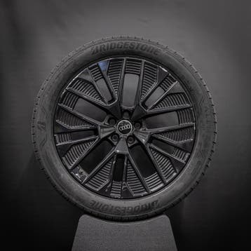 21 inch velgen Audi Q8 E tron zomerbanden 265/45/21, Gebruikt, 265 mm, Banden en Velgen, Personenwagen