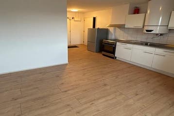 Studio Henry Dunantweg in Alphen aan den Rijn, Huizen en Kamers, 20 tot 35 m², Overige regio's