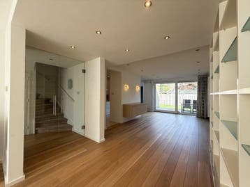 Te huur: Huis Vijverhoef in Amsterdam, Noord-Holland, Amsterdam