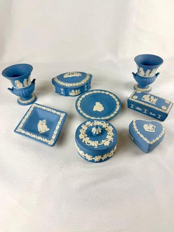 Decoratief ornament (8) - Wedgwood - Verenigd Koninkrijk -