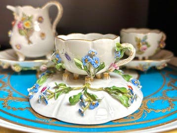 Meissen - Kop en schotel - Porselein - Meissen Toegepaste