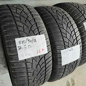 2 x Dunlop SP Winter Sport 3D 235-40-18 Winterbanden 6,5mm, 18 inch, Gebruikt, 235 mm, Band(en)