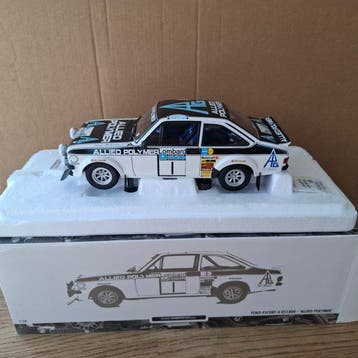 Minichamps 1:18 - Model raceauto - Ford Escort II RS1800 -, Nieuw
