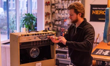 Reparatie/onderhoud instrumenten, elektronica en audio, Komt aan huis, Elektrische instrumenten