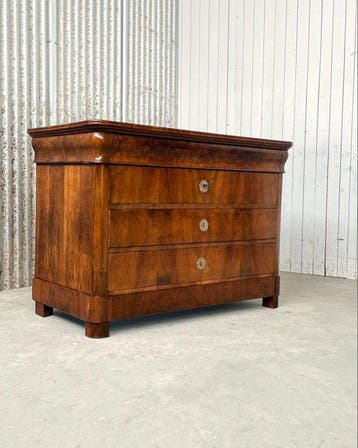 Ladekast - commode, ladenkast, lade kast. Kast - Walnoot -