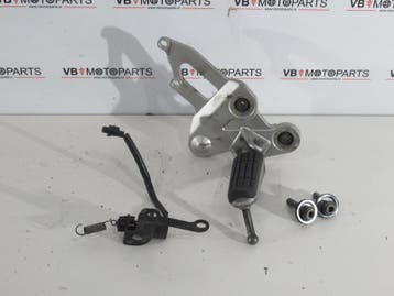 Yamaha MT 07 Voetsteun rechts voor, Motoren, Ophalen of Verzenden, Nieuw