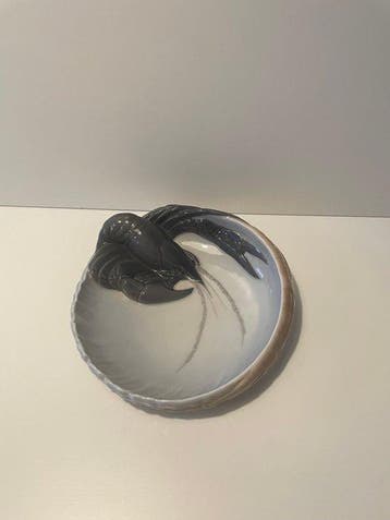 Royal Copenhagen - Figuur - Porcelain crayfish bowl -