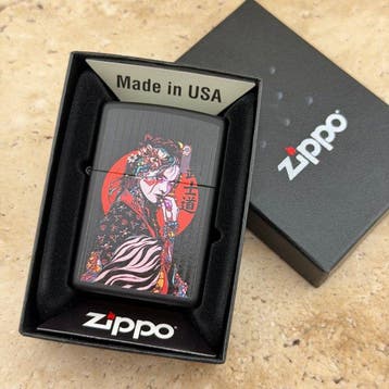 Zippo - Geisha Design Lighter – Black Matte Finish – Boxed, Nieuw