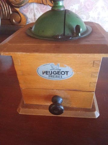 Peugeot Frères - Koffiemolen - IJzer, Mahonie, Antiek en Kunst