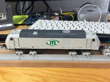 Trix H0 - 22285 - Diesellocomotief (1) - BR 285 - ITL, Nieuw