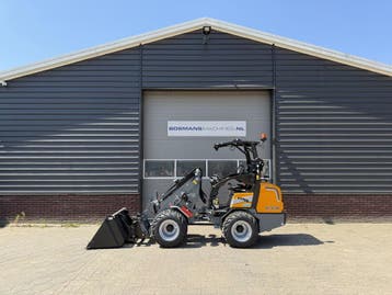 Giant G2300 HD minishovel NIEUW pro-inching, Ophalen, Wiellader of Shovel