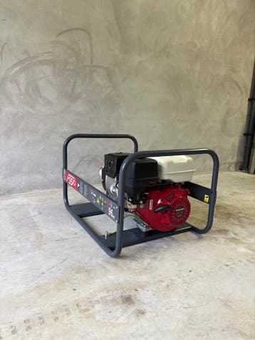Honda aggregaat 5,5 KVA - NIEUW - Generator/Noodstroom, Ophalen, Nieuw, 5 tot 10 kVA, Benzine