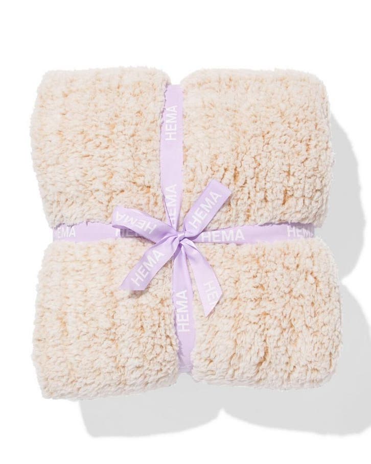 HEMA Plaid 130x150cm teddy bruin van €18.99 voor €9 sale, Huis en Inrichting, Woonaccessoires | Plaids en Woondekens, Nieuw, Verzenden