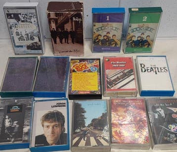 Beatles & Related - Collection of 16 tapes - Audiocassette -, Nieuw in verpakking