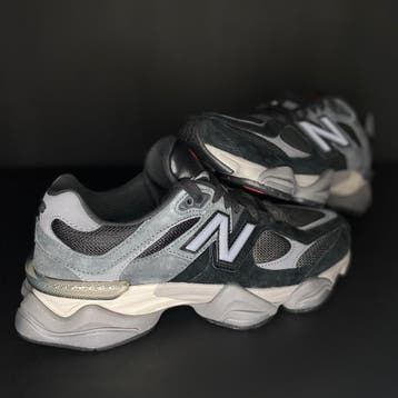 New Balance 9060 Black Castlerock Grey, Kleding | Heren, Schoenen, New Balance, Verzenden, Nieuw, Sneakers of Gympen