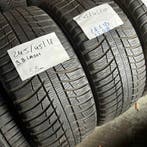 2 x Bridgestone Blizzak LM-001 245-45-18 Winterbanden 5,5mm, 18 inch, Band(en), Personenwagen, Gebruikt