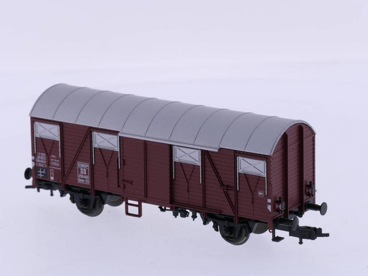 Schaal H0 Fleischmann 5319 gesloten goederenwagon van de..., Hobby en Vrije tijd, Modeltreinen | H0, Wagon, Zo goed als nieuw