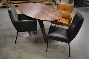 3 verschillende stoelen Pisa met en zonder arm, stof en leer, Ophalen, Modern,  industrieel, landelijk, Drie, Leer
