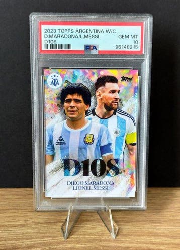 Topps Argentina World Champions 2022 Diego Maradona / Lionel, Verzamelen, Stickers, Nieuw