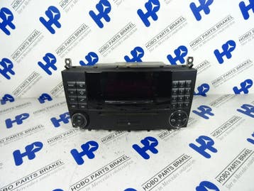 Radio/CD-speler A 203 870 0589, Ophalen of Verzenden, Gebruikt, Mercedes-Benz