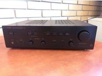 Luxman - A320 Solid state geïntegreerde versterker, Nieuw