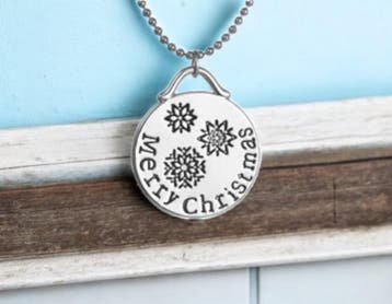 Metalen ball chain kerst ketting 50cm lang bedel:  25x30mm, Ophalen of Verzenden, Nieuw, Kraal