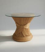 Tafel - Ronde tafel van rotan uit de jaren zeventig,