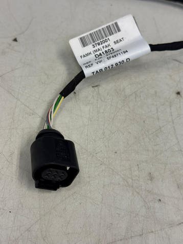 Seat Leon bj.2015 PDC sensor set art.5F4971194 wit LS9R, Gebruikt, Seat