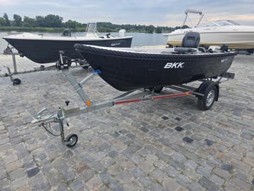 leuke sloep met trailer en Honda 5 PK, Ophalen, Trailer, Nieuw, Vissloep