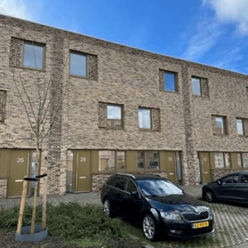 Huis in Groningen gevonden voor €1875,- pm, Huizen en Kamers, Groningen