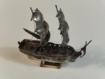 Modelboot - veliero francese LOrgueilleuse