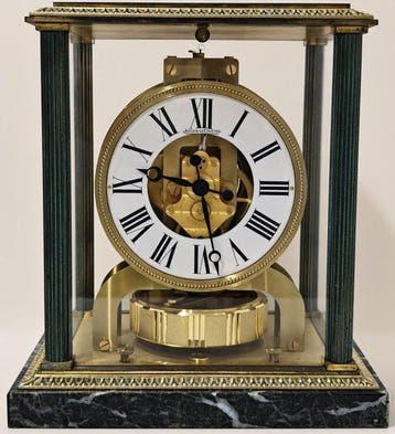 Tafel/bureauklokken - Jaeger-LeCoultre - - Gepatineerd brons