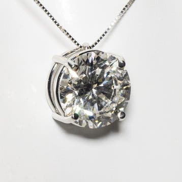Ketting met hanger - 18 karaat Witgoud - 4.15ct. tw. Diamant