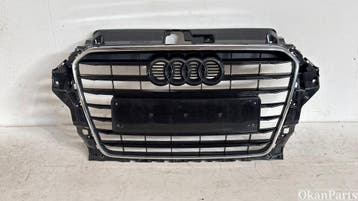 Audi A3 8V Grille 8V5853651, Auto-onderdelen, Carrosserie en Plaatwerk, Ophalen, Gebruikt, Voor, Audi